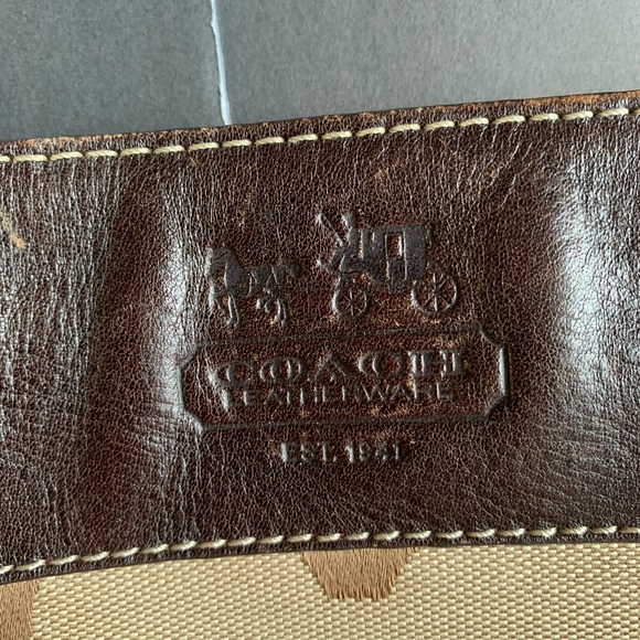 Coach Brown Purse - Picture 5 of 9